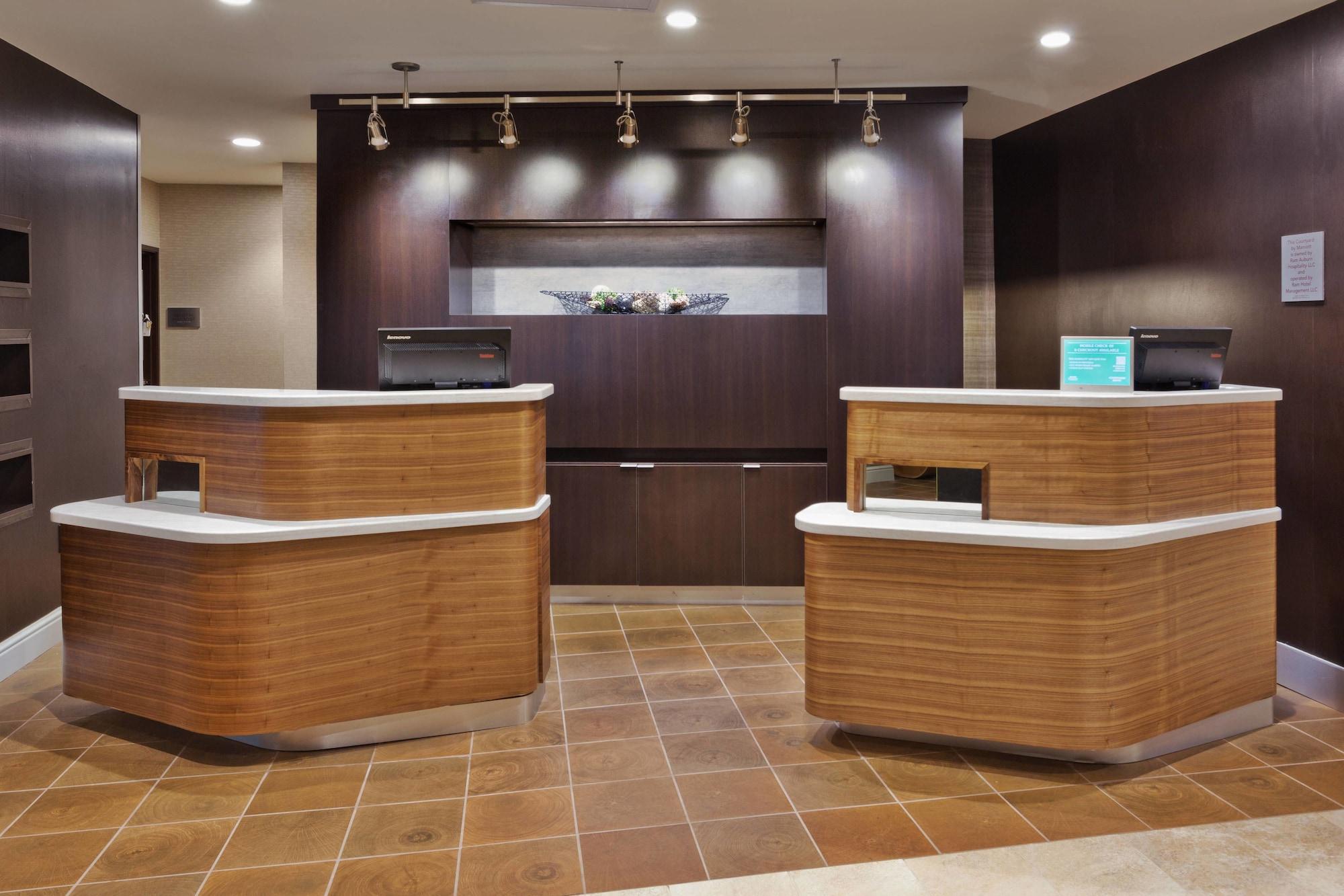 Courtyard By Marriott Jonesboro Hotel Buitenkant foto
