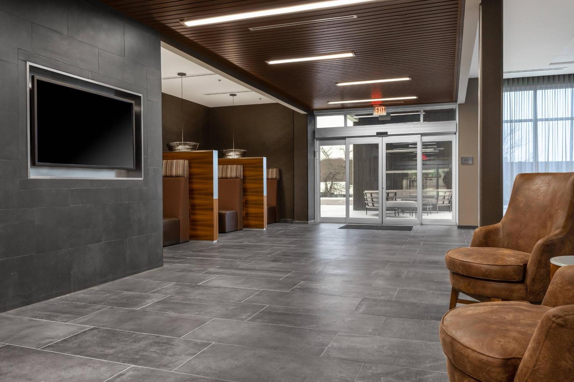Courtyard By Marriott Jonesboro Hotel Buitenkant foto
